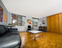 <strong>303 Greenwich St. #7E</strong>