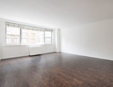 <strong>139 East 33rd St. #7C<br><br>
